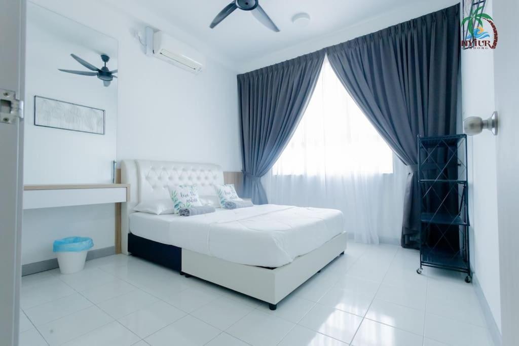 New Drawbridge Condo With Seaview And Pool Kuala Terengganu Exterior photo